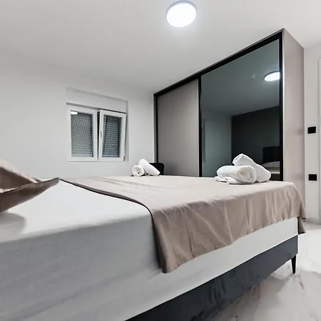 Appartamento Delija Apartmans *