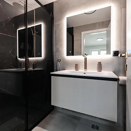 Delija Apartmans Appartamento Bibinje