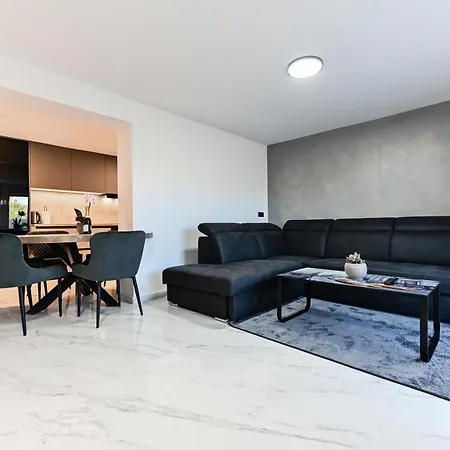 Delija Apartmans Bibinje