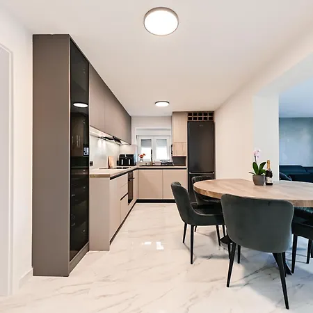 Appartamento Delija Apartmans Bibinje