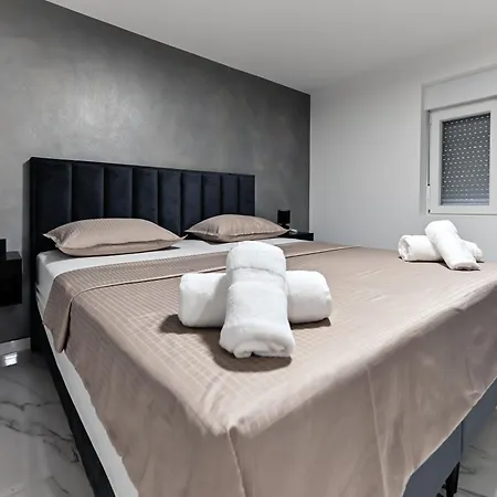 Delija Apartmans Bibinje