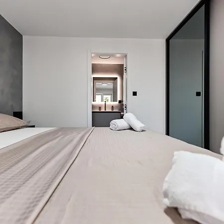 Delija Apartmans Bibinje