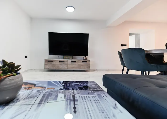 아파트 Delija Apartmans *